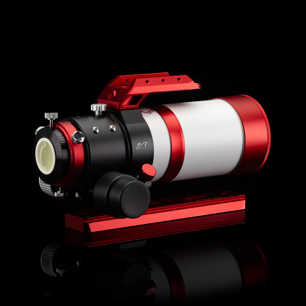Side view of WILLIAM OPTICS ZENITHSTAR 61 II APO – Telescope > Refractor Telescopes | Shop at Vorion Scientific India
