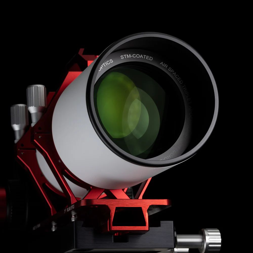 Side view of William Optics Fluorostar 91 Telescope