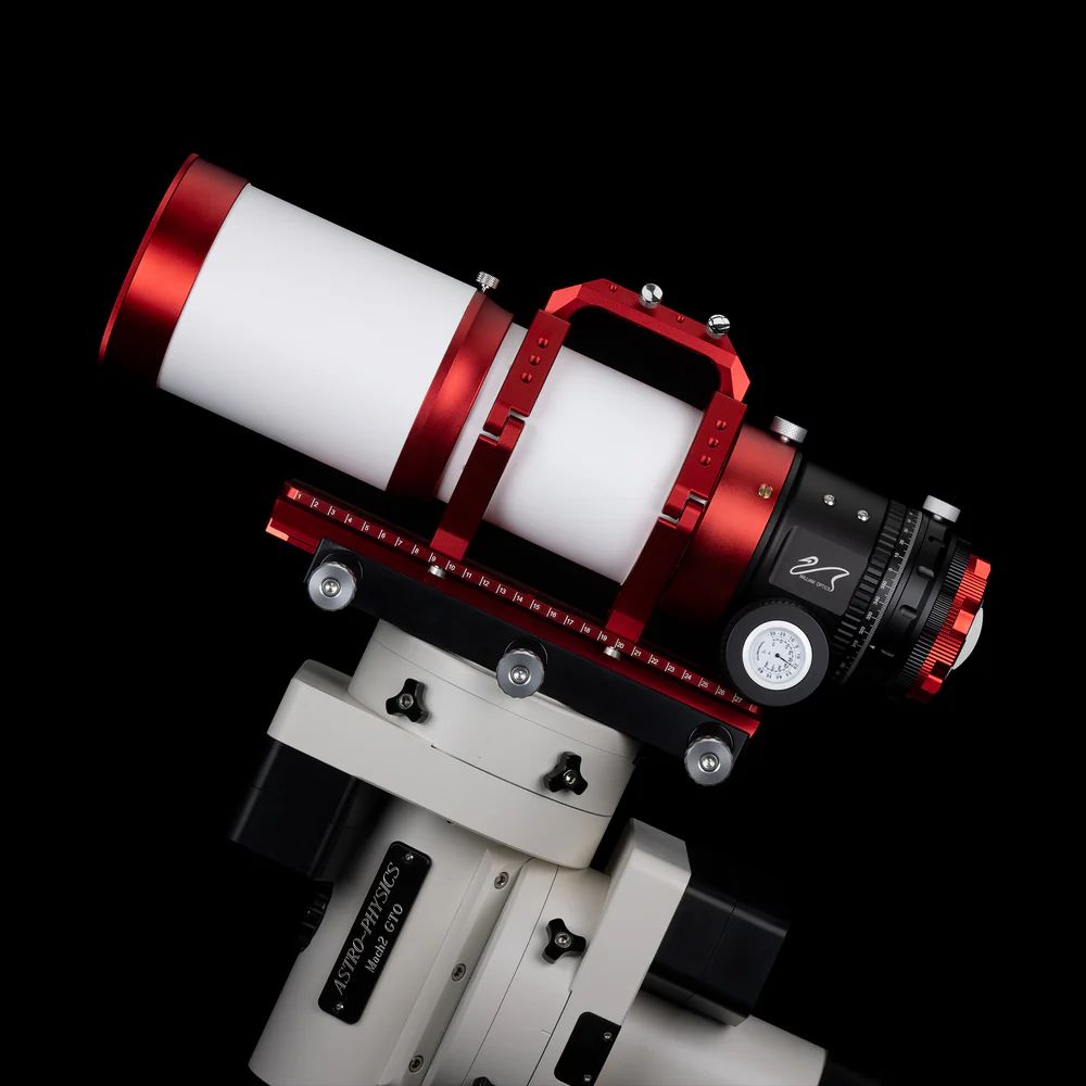 Side view of William Optics Fluorostar 91 Telescope