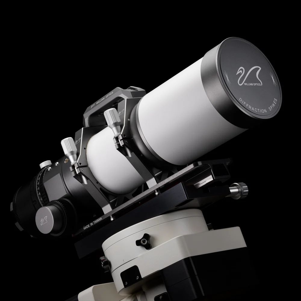Side view of William Optics Fluorostar 91 Telescope