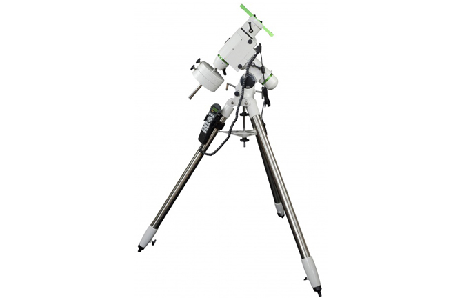 Side view of Sky-Watcher HEQ5 Pro equatorial mount with tripod
