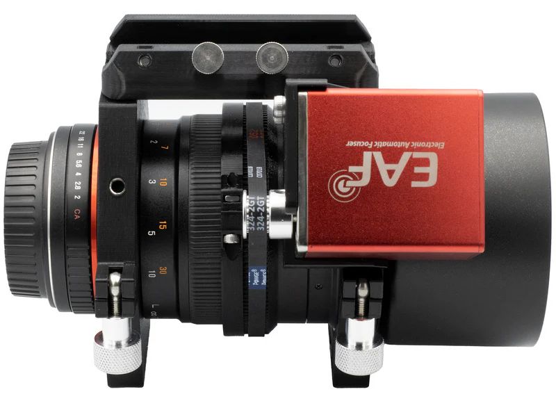 Side view of Astrodymium V6 Ring Mount System with ZWO EAF & ASIAIR for Rokinon - Samyang 135mm F2 Lens