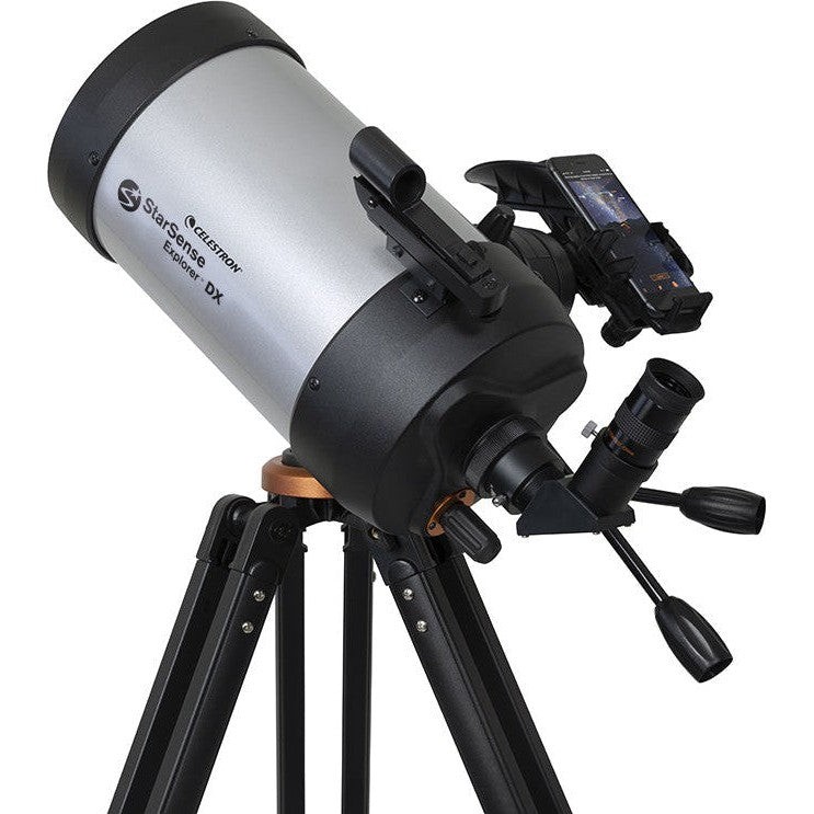 Side view of Celcelestron Telescope Starsense Explorer Dx6 SCT
