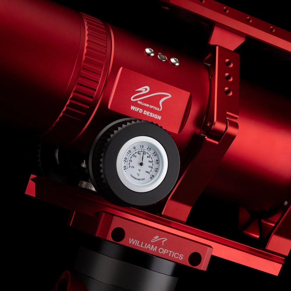 Side view of WILLIAM OPTICS REDCAT 61 WIFD – Telescope > Refractor Telescopes | Shop at Vorion Scientific India