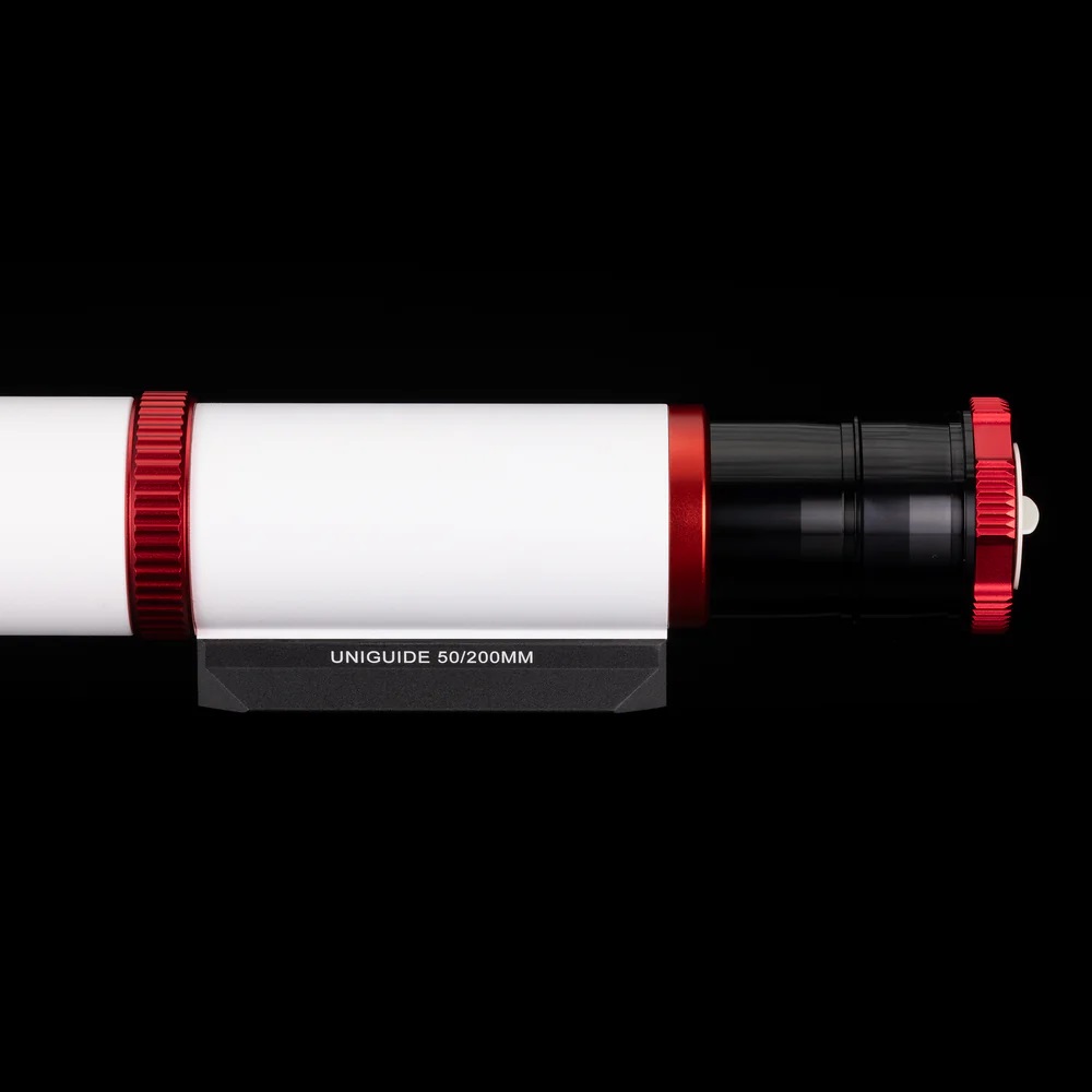 Side view of WILLIAM OPTICS UNIGUIDE 50MM F/4.0 – Telescope > Refractor Telescopes | Shop at Vorion Scientific India